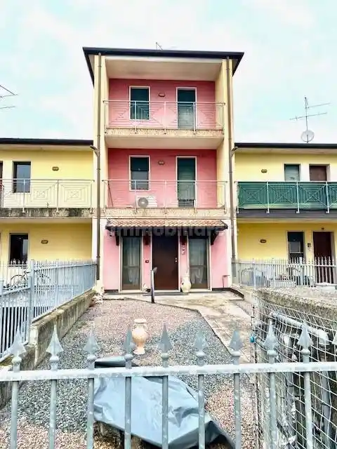 Villetta a schiera in vendita a Bovolone