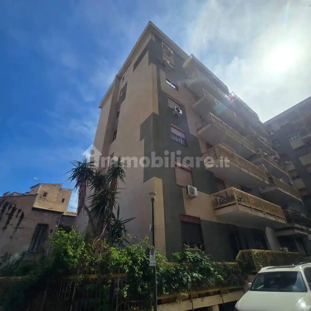 Appartamento in vendita a Palermo