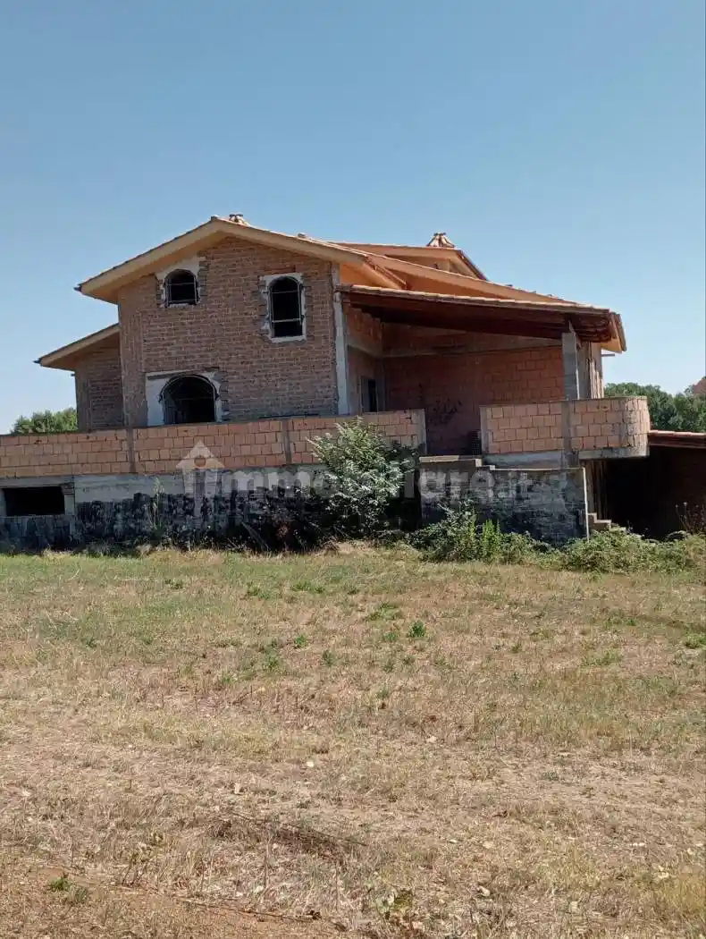 Villa in vendita a Nepi
