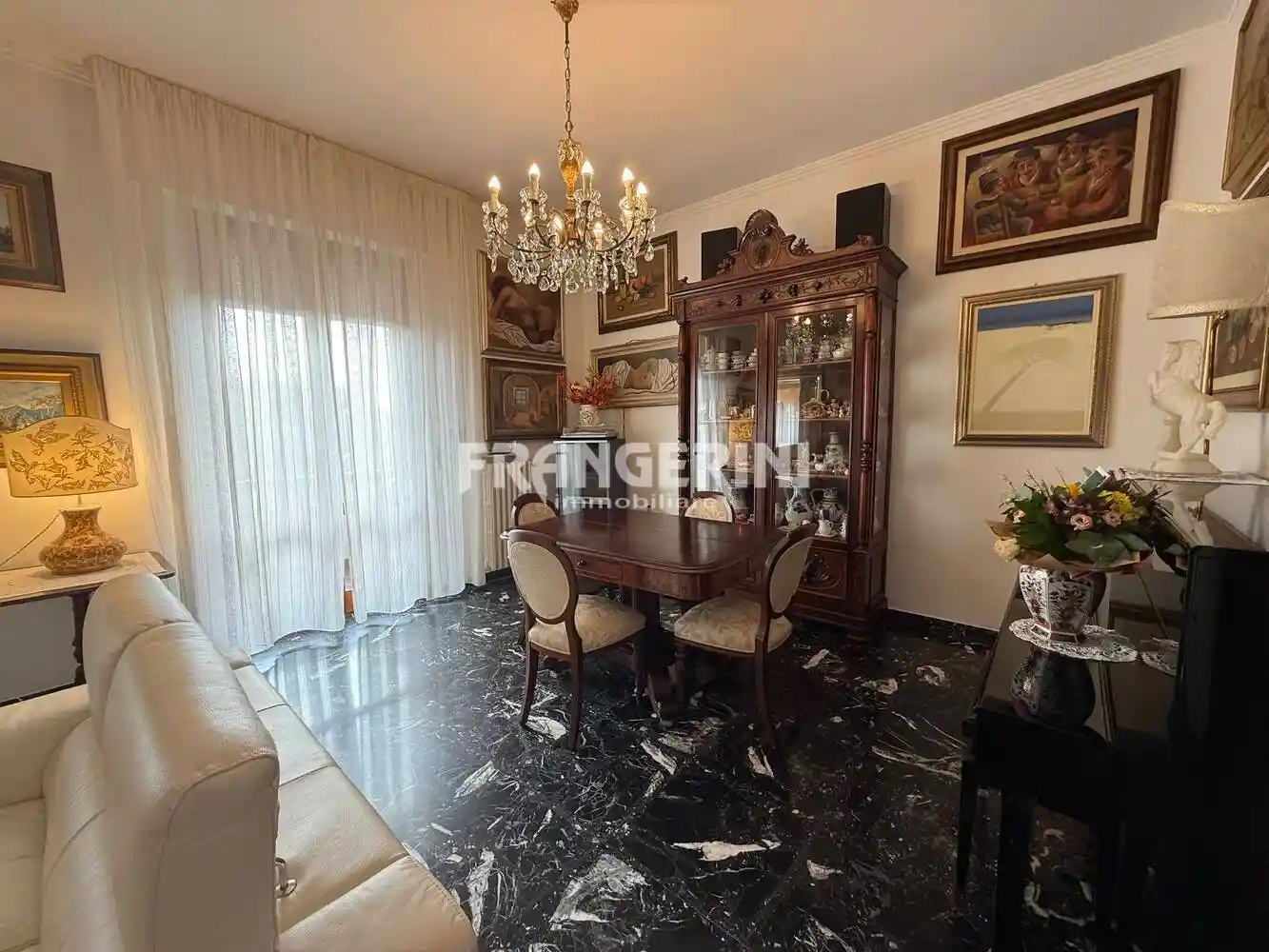 Appartamento in vendita a Livorno