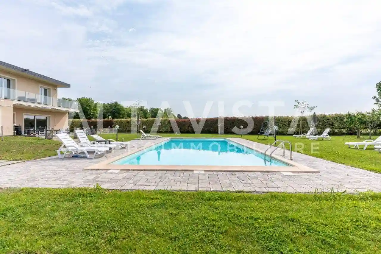 Villa - foto 3