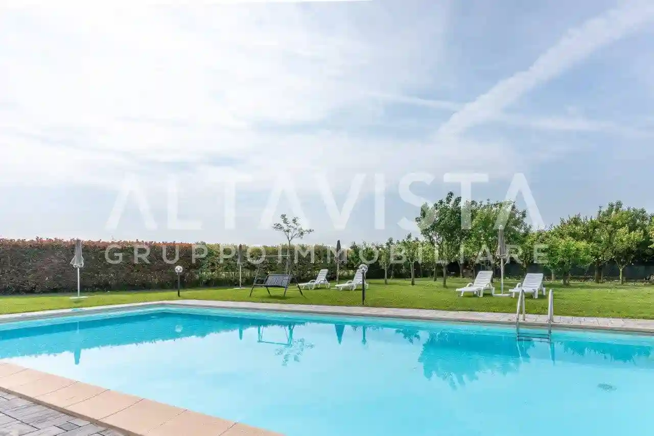Villa - foto 4