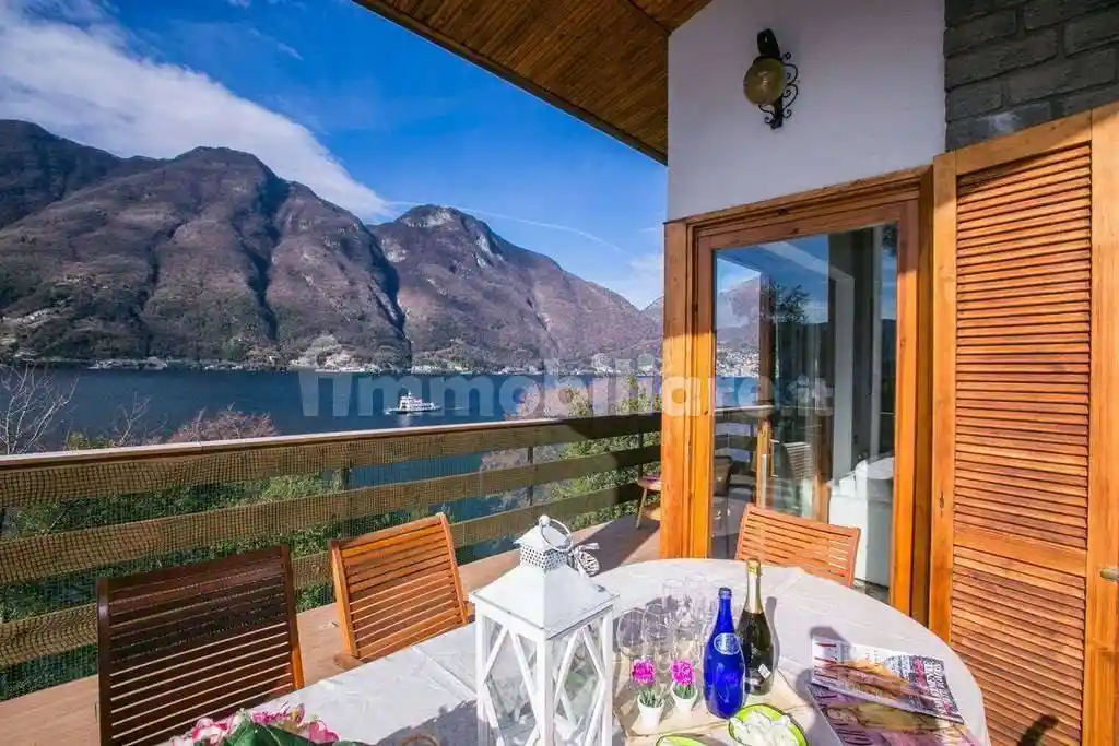 Villa in affitto a Nesso