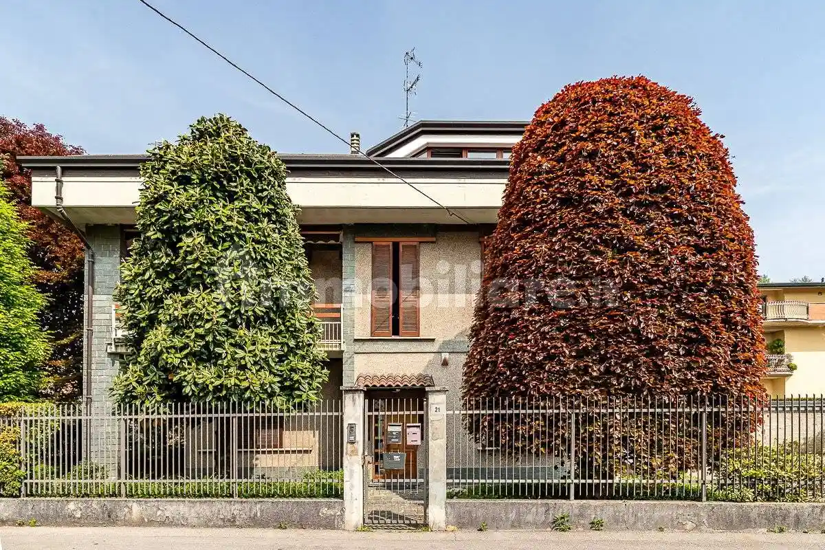 Villa in vendita a Senago