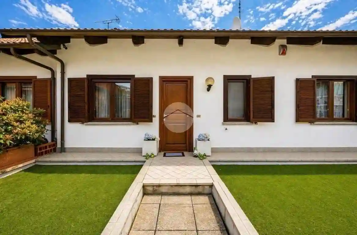 Villetta a schiera - foto 2