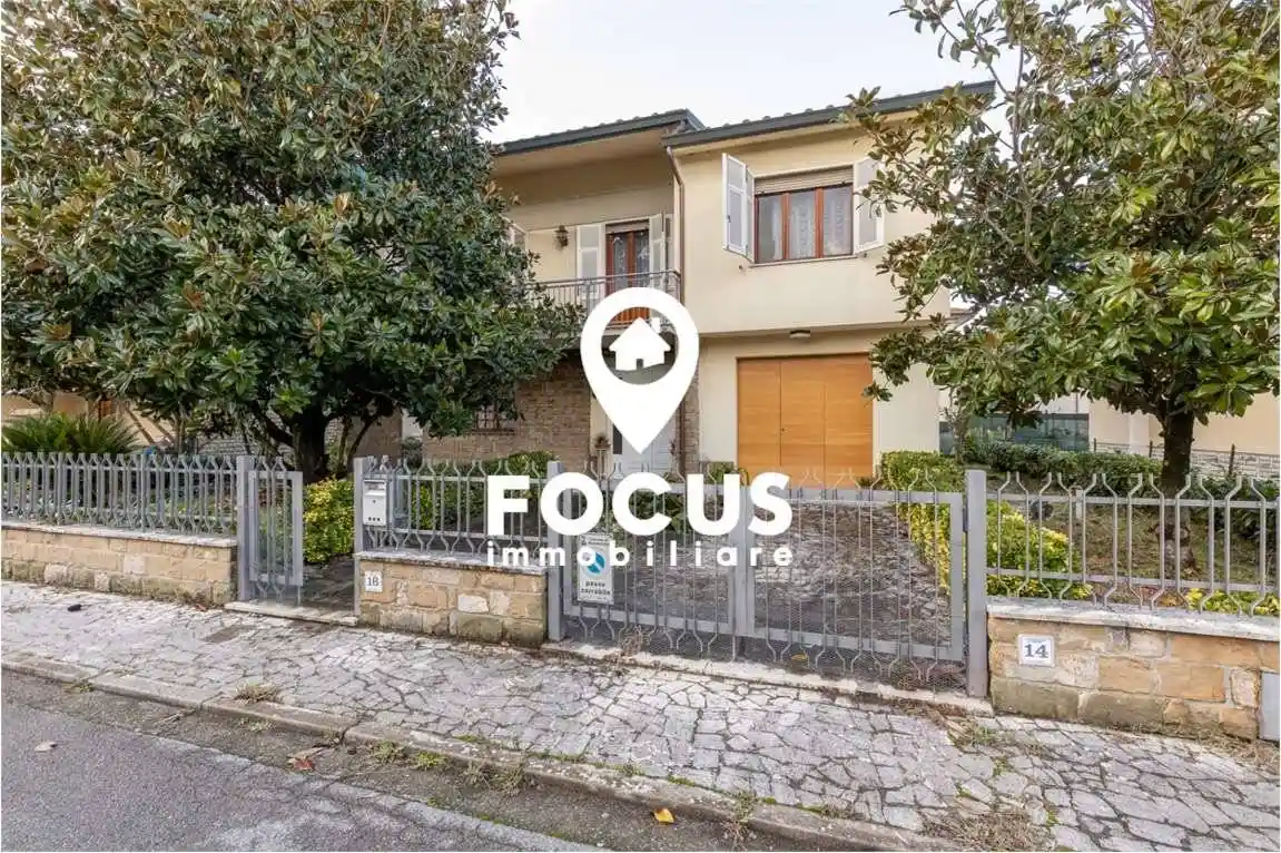 Villa in vendita a Fucecchio