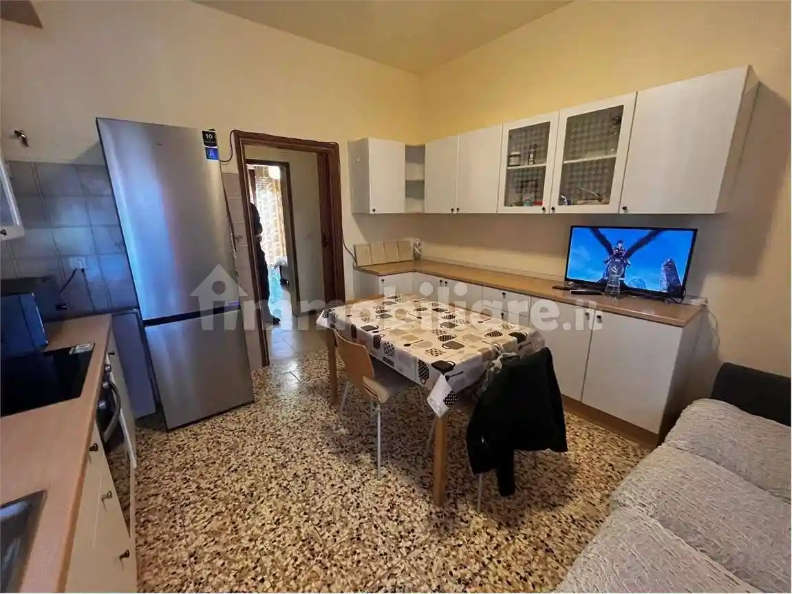 Appartamento in vendita a Piacenza