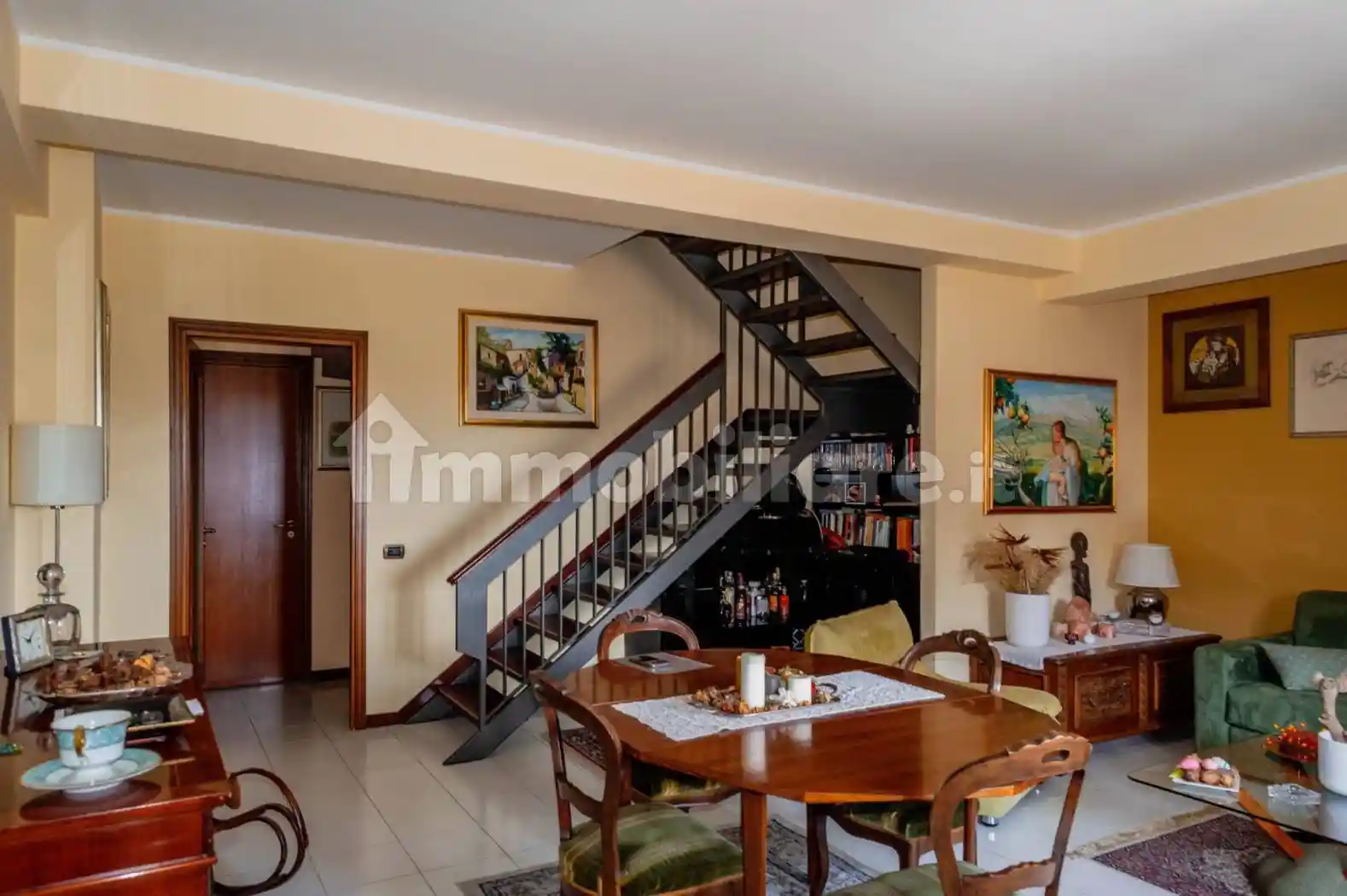 Appartamento in vendita a Aci Castello