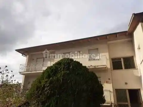 Appartamento in affitto a Santa Maria a Monte