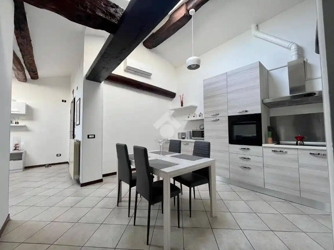 Appartamento in vendita a Alzano Lombardo