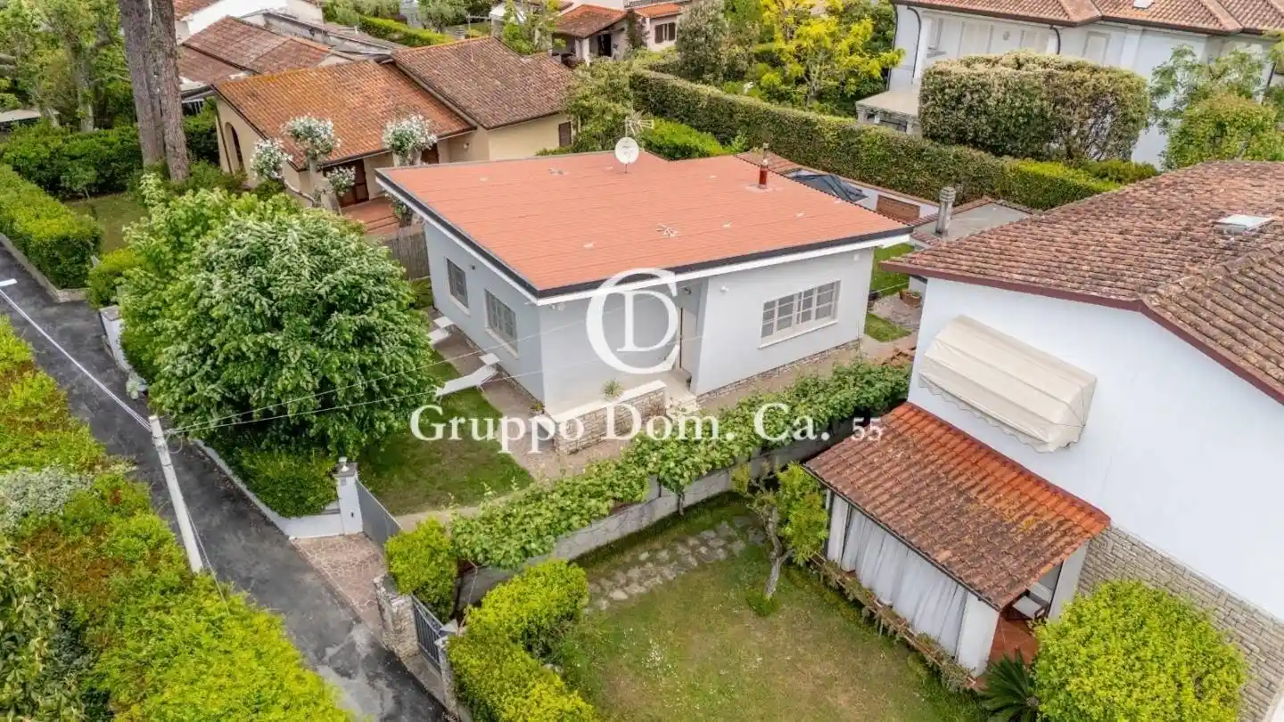 Villa in vendita a Forte dei Marmi