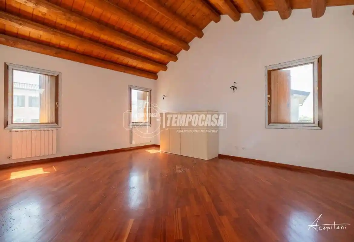 Casa indipendente in vendita a Adria