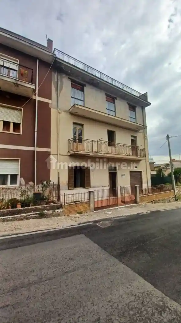 Casa indipendente in vendita a Priverno