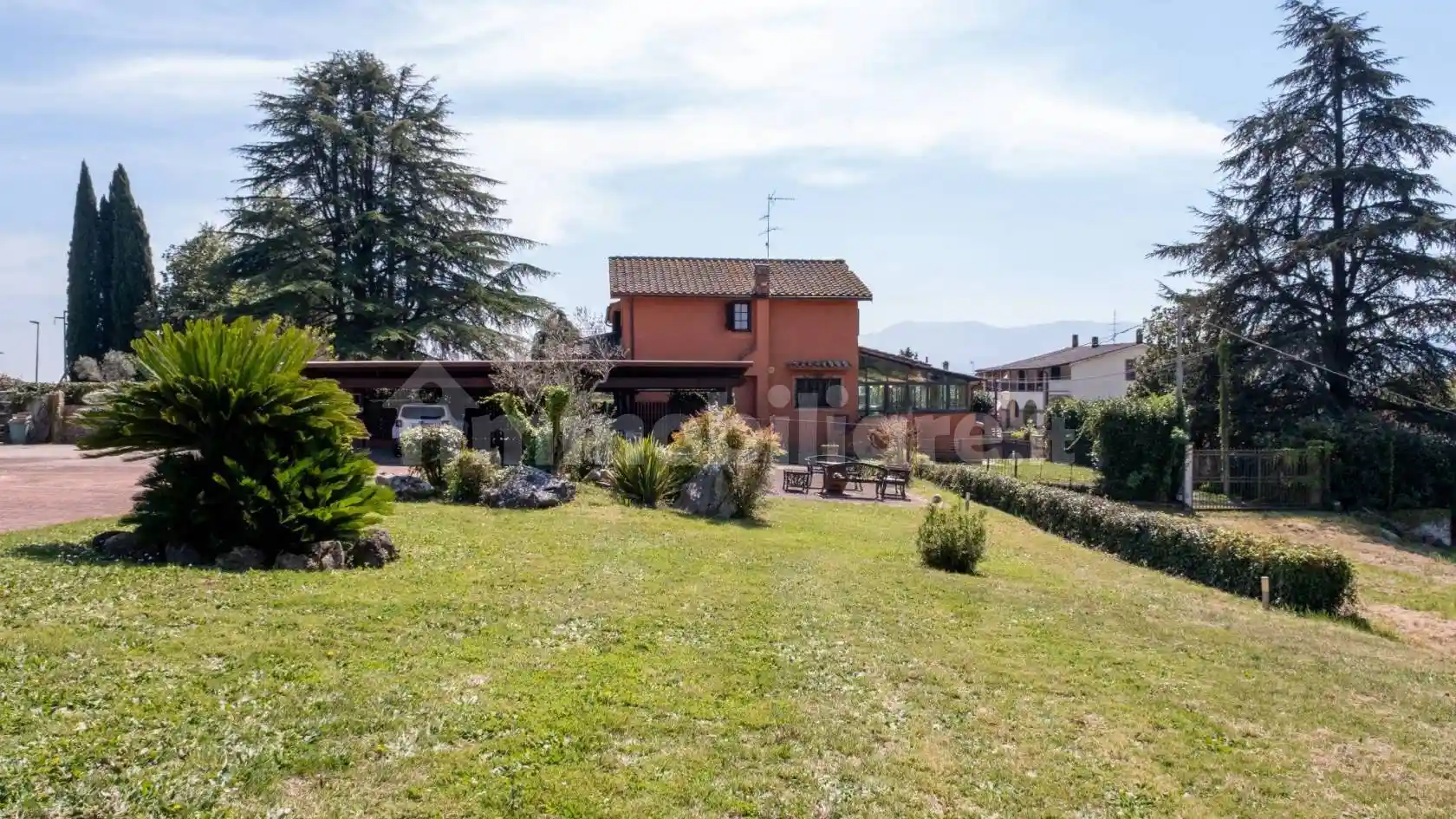 Villa in vendita a Valmontone