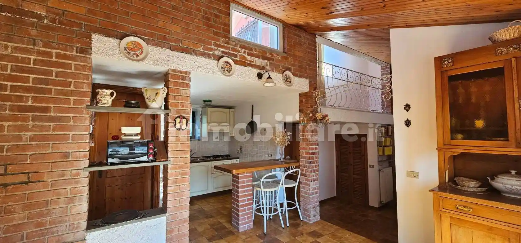Casa indipendente in vendita a Castiglione Chiavarese