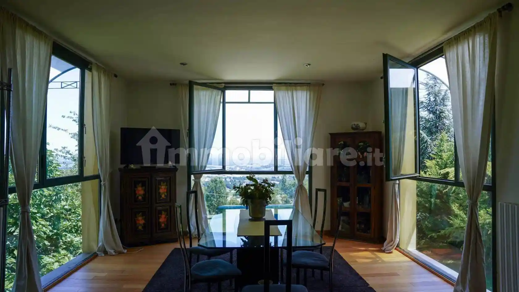 Casa indipendente in vendita a Traversetolo