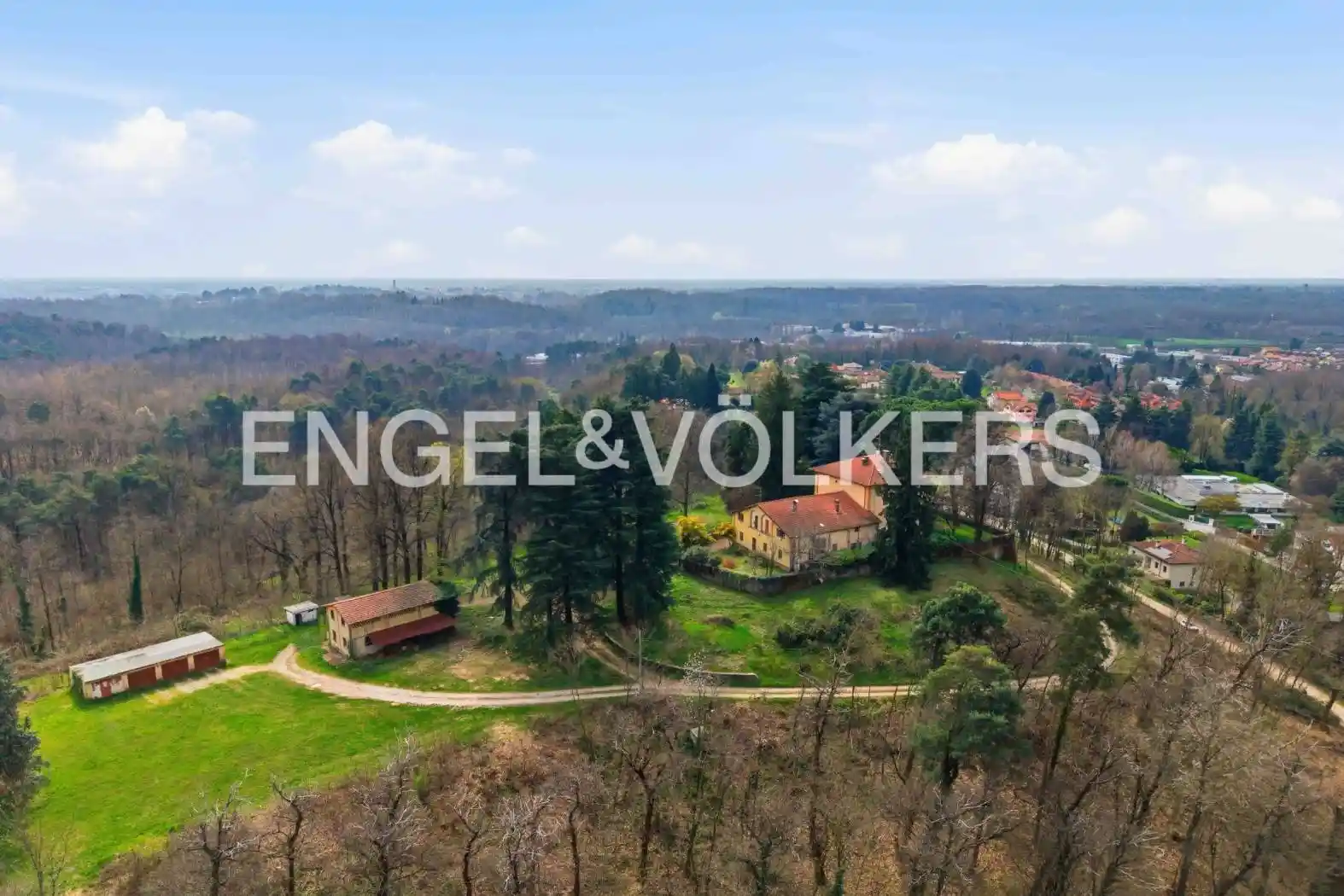 Villa in vendita a Besnate