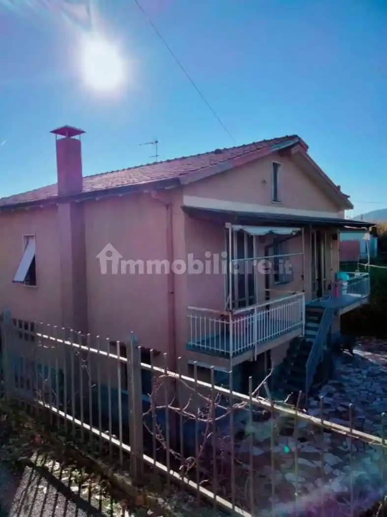 Villa in vendita a Fosdinovo