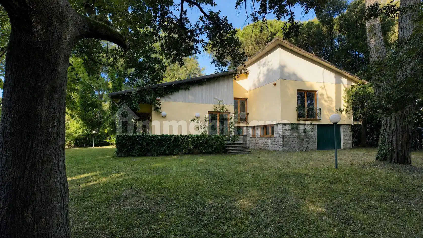 Villa in vendita a Massa
