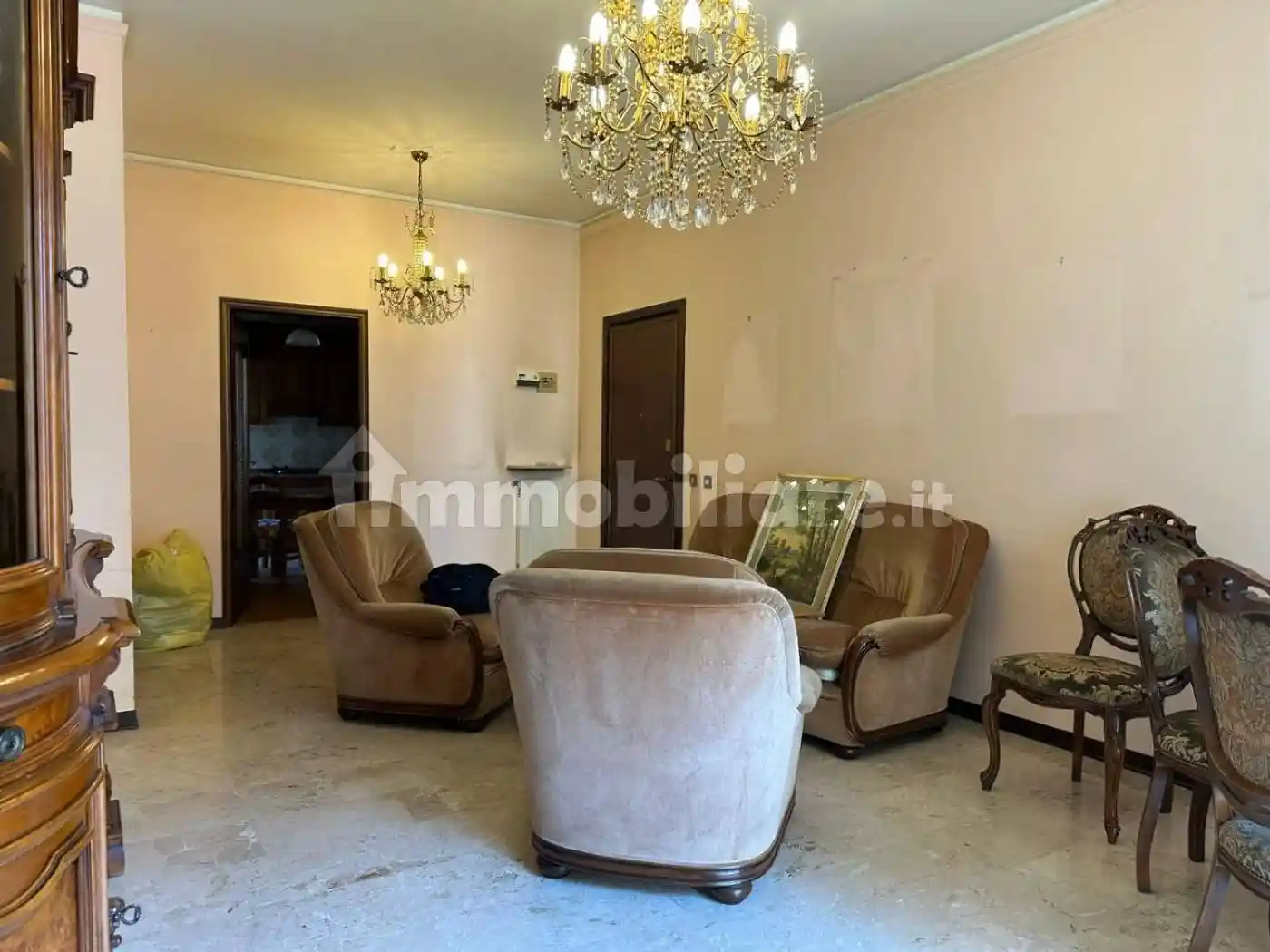Appartamento in vendita a Piacenza