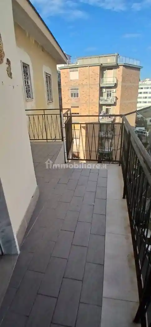 Appartamento in affitto a Napoli