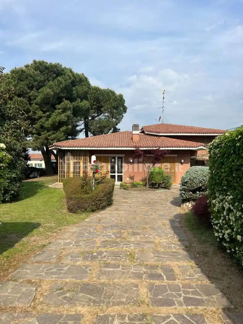 Villa in vendita a Erbusco