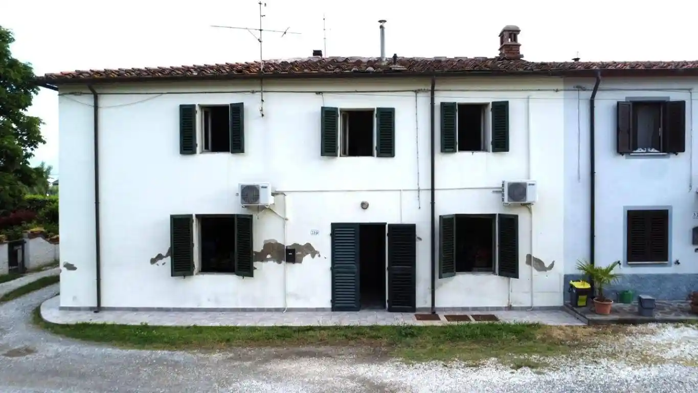 Casa indipendente in vendita a Pistoia