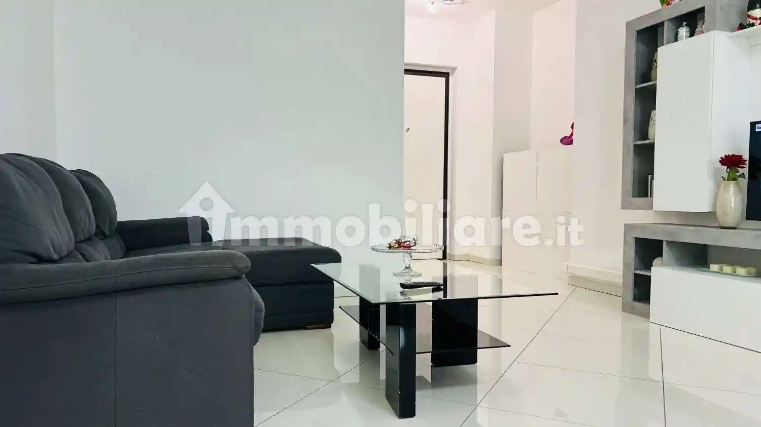 Appartamento in vendita a Piacenza