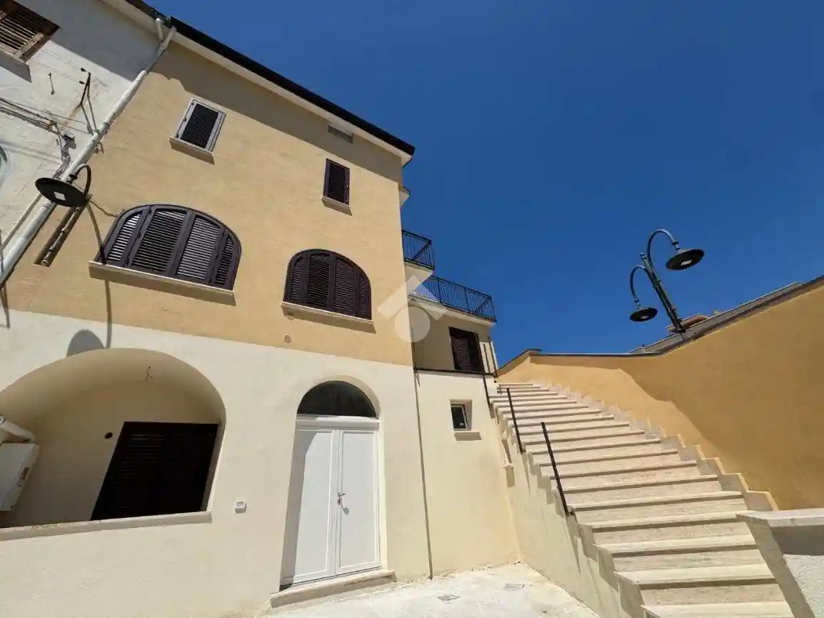 Casa indipendente in vendita a San Cipriano Picentino