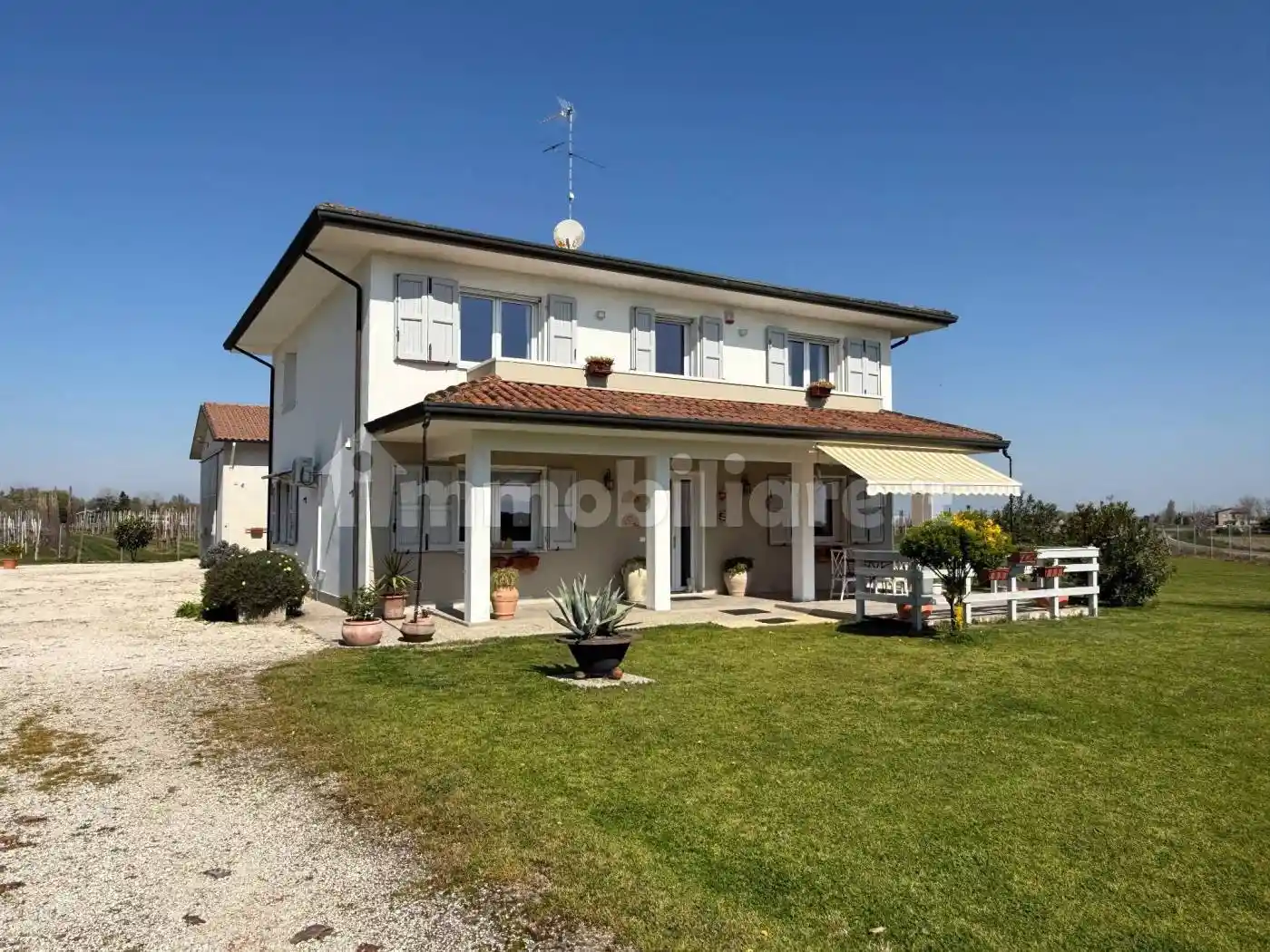 Villa in vendita a Alfonsine