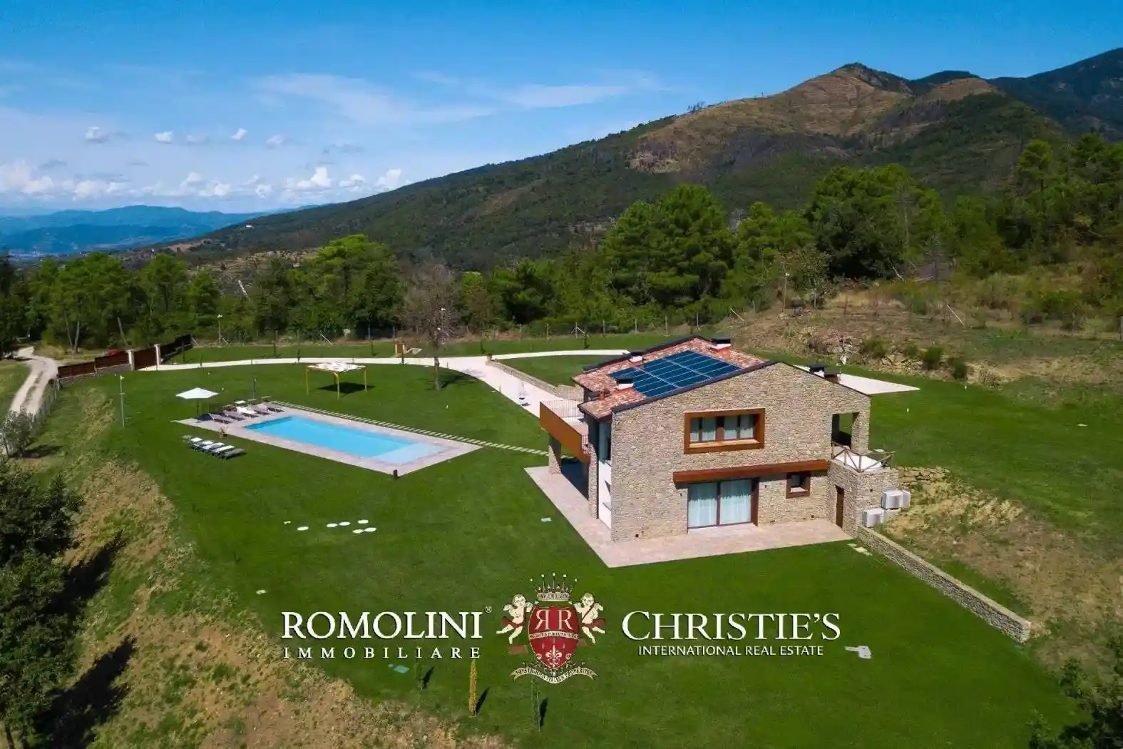 Villa in vendita a Reggello