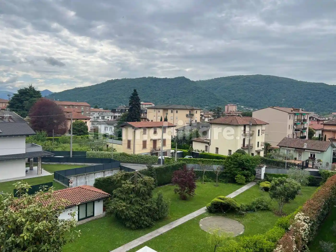 Appartamento in affitto a Sarnico