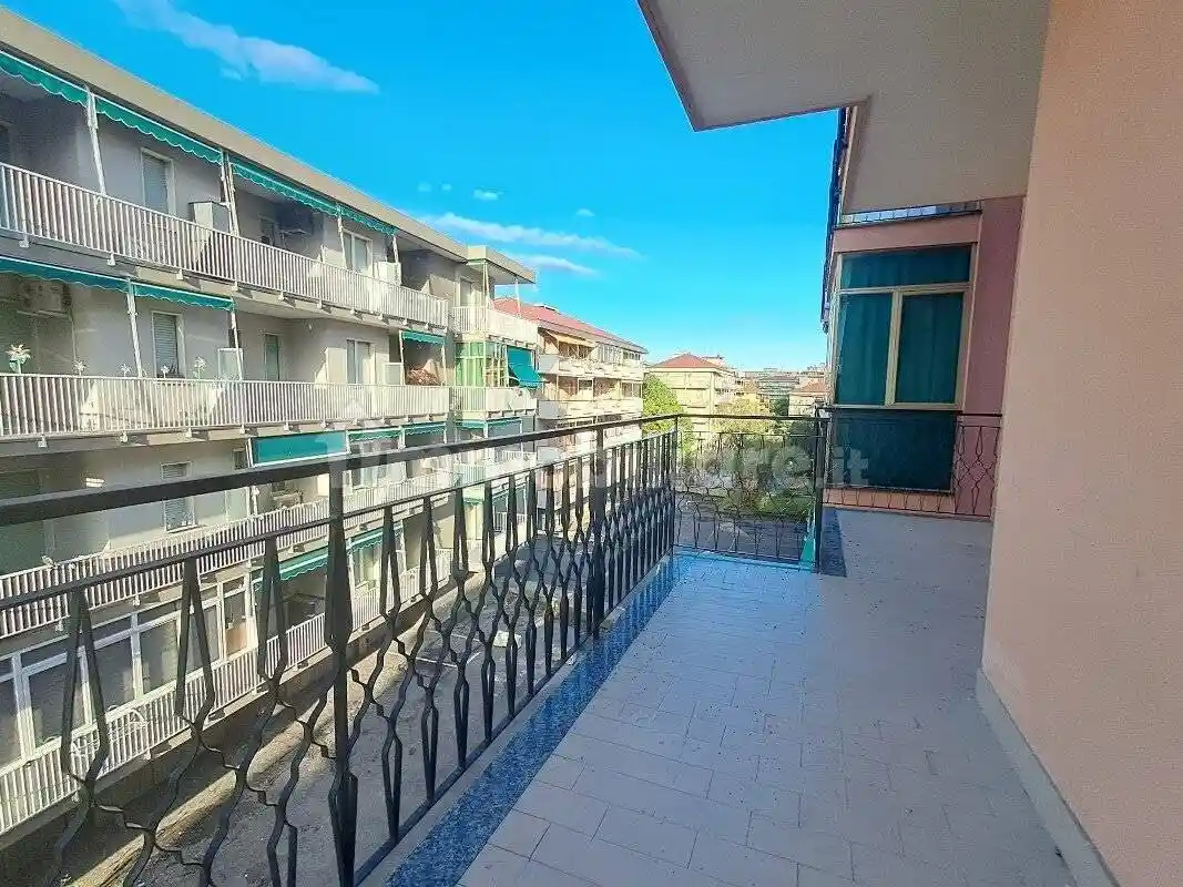 Appartamento in vendita a Borghetto Santo Spirito