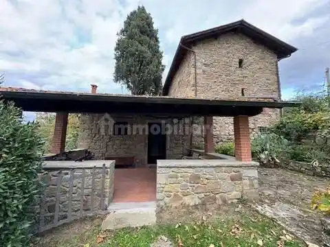 Villa in vendita a Poppi