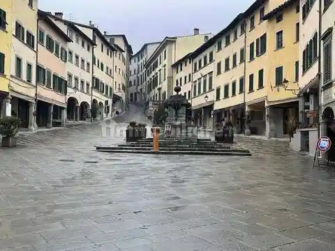 Appartamento in vendita a Pratovecchio e Stia