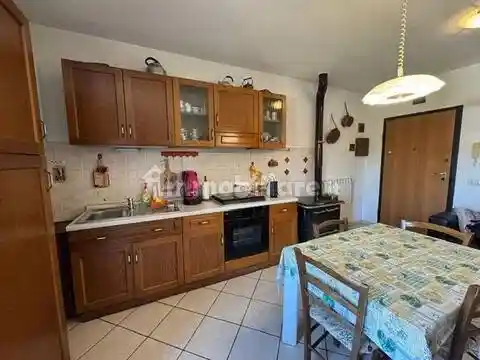 Appartamento in vendita a Pratovecchio e Stia