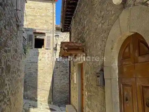 Rustico - Casale in vendita a Poppi