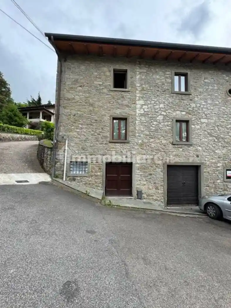 Appartamento in vendita a Chitignano