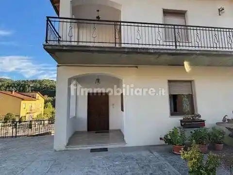 Appartamento in vendita a Chiusi della Verna