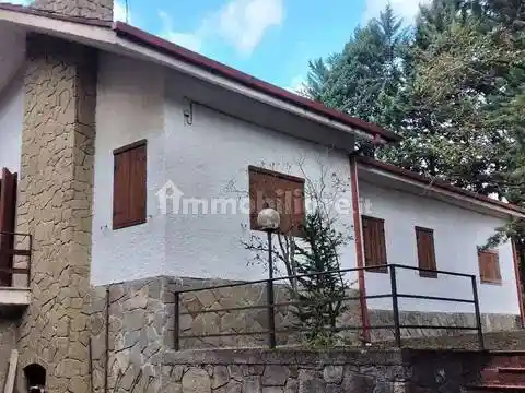 Villa in vendita a Pignola