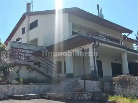 Villa in vendita a Potenza