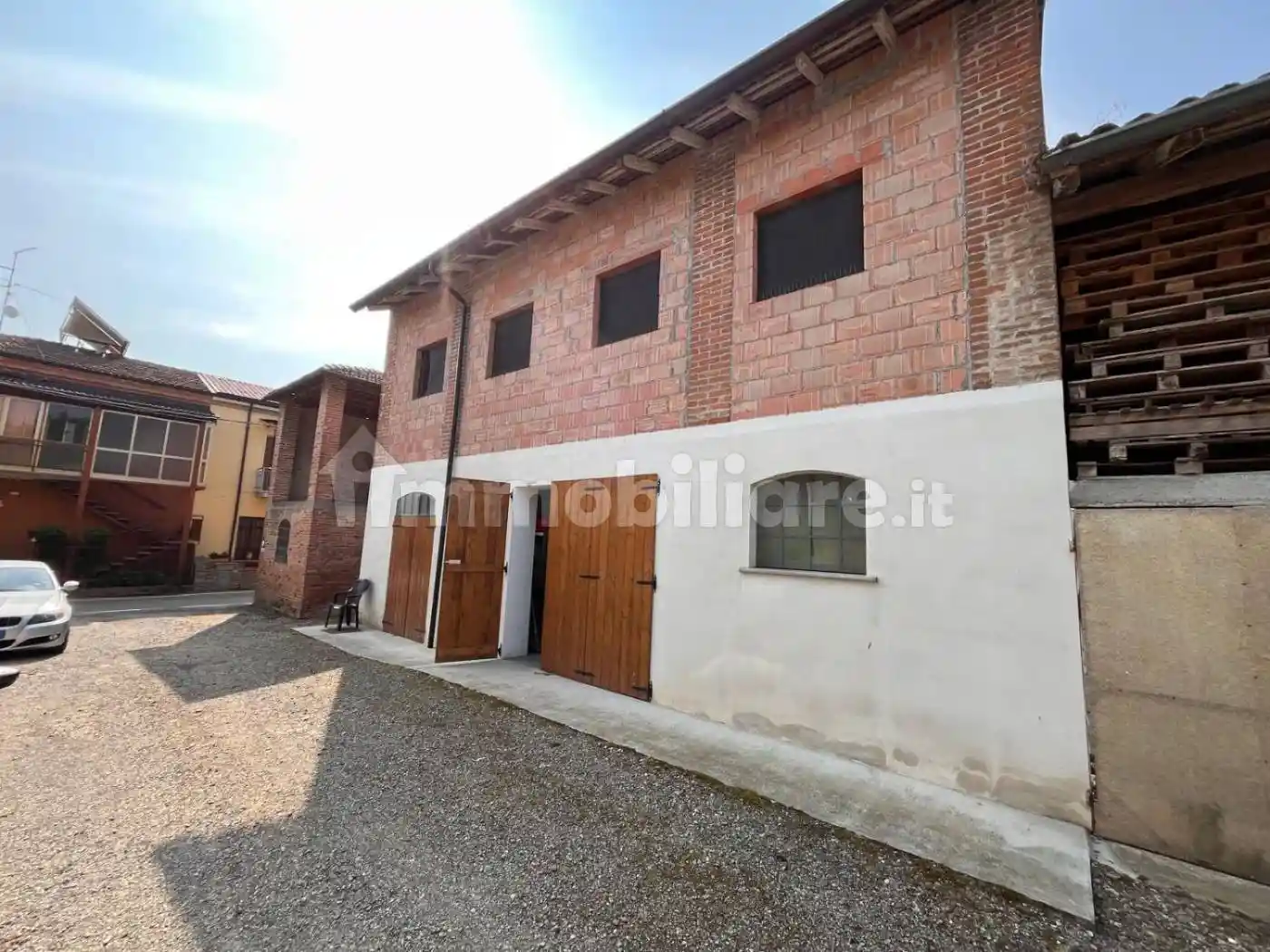 Villa in vendita a Gazzola