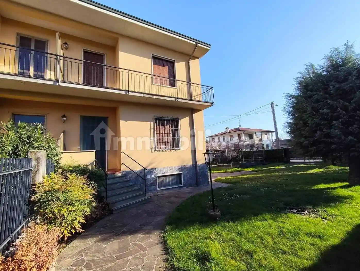Villa in vendita a Grezzago
