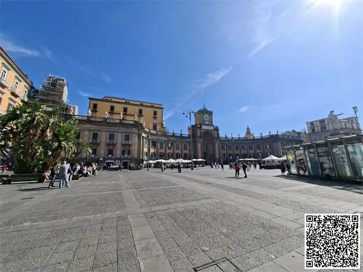 Appartamento in vendita a Napoli