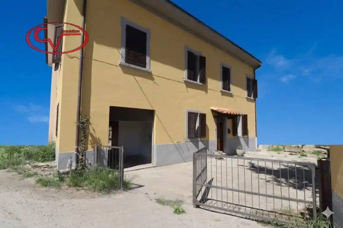 Casa indipendente in vendita a Montevarchi