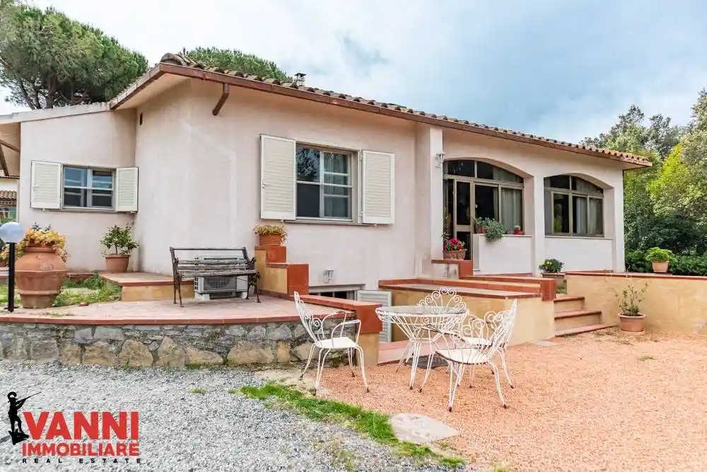 Appartamento in vendita a Casale Marittimo