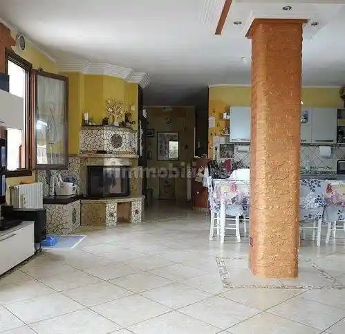 Appartamento in vendita a Colle di Val d'Elsa