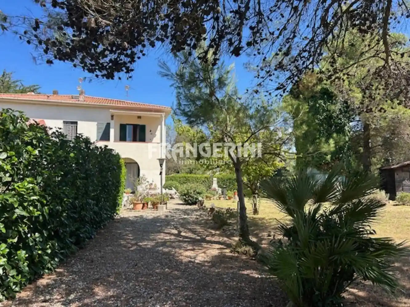Villa in vendita a Livorno