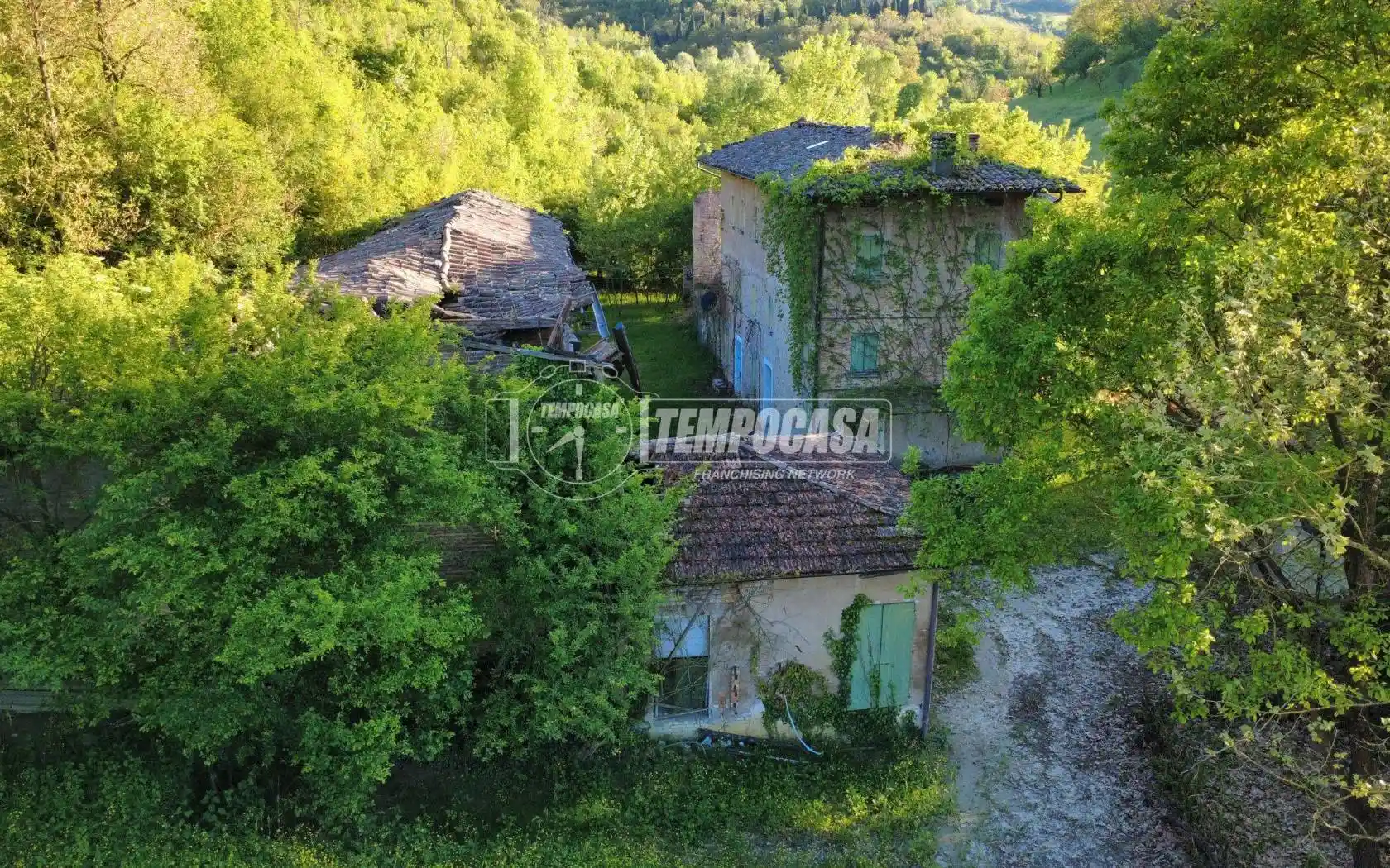 Rustico - Casale in vendita a Castelvetro di Modena