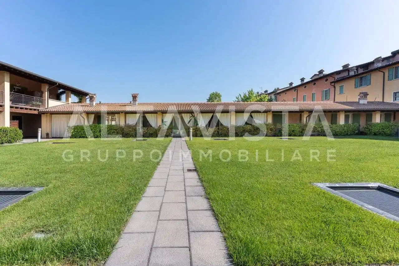 Villetta a schiera in vendita a Capriano del Colle